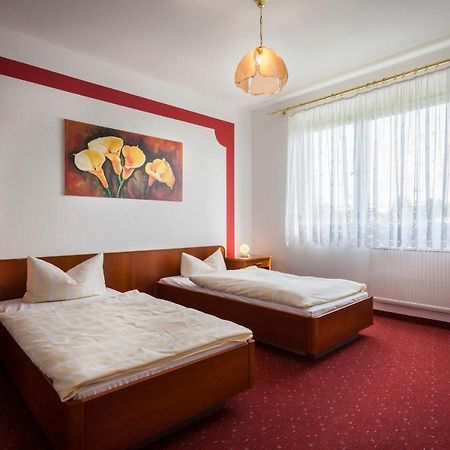 Pension Rötha Dış mekan fotoğraf