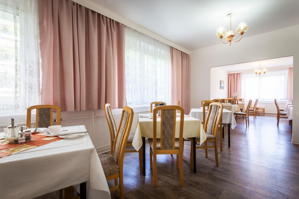 Pension Rötha Dış mekan fotoğraf